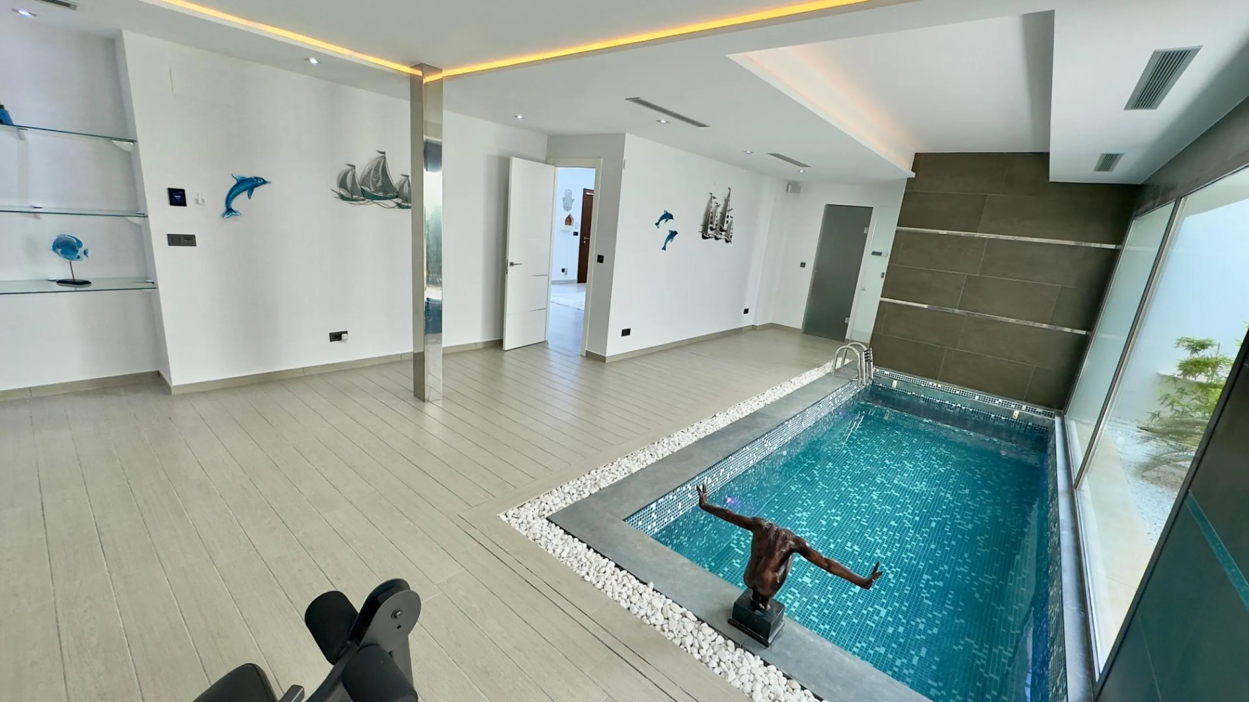 Luxury Villa in Les Cansalades, Jávea – Exquisite Coastal Retreat