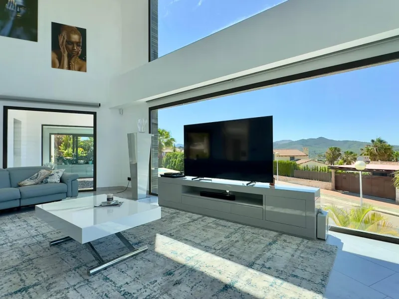 Luxury Villa in Les Cansalades, Jávea – Exquisite Coastal Retreat