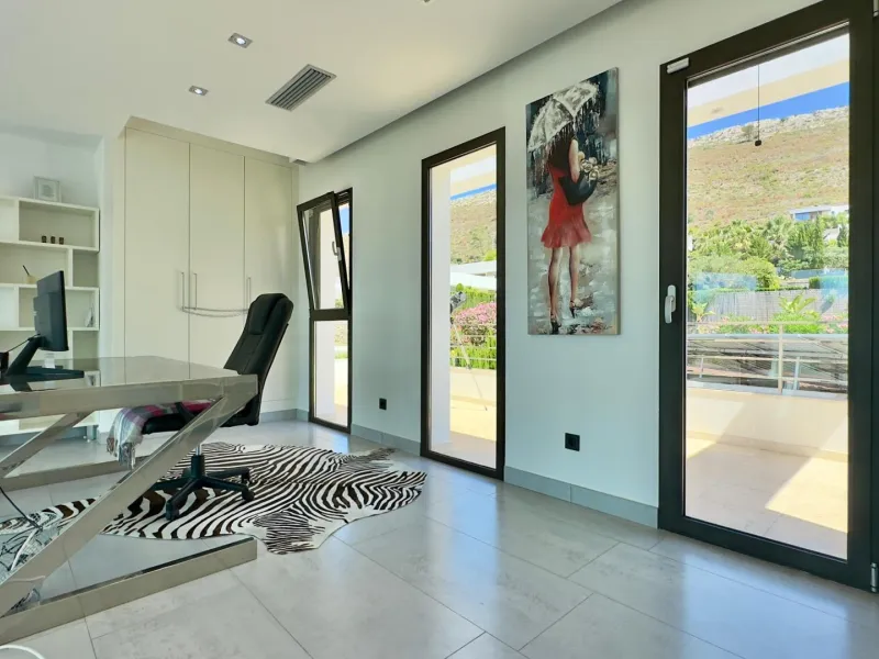 Luxury Villa in Les Cansalades, Jávea – Exquisite Coastal Retreat