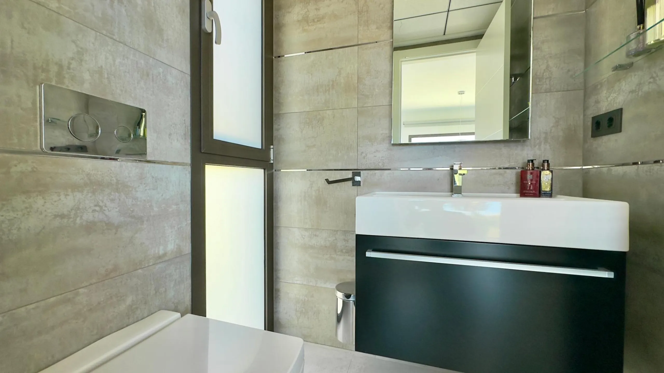 Luxury Villa in Les Cansalades, Jávea – Exquisite Coastal Retreat