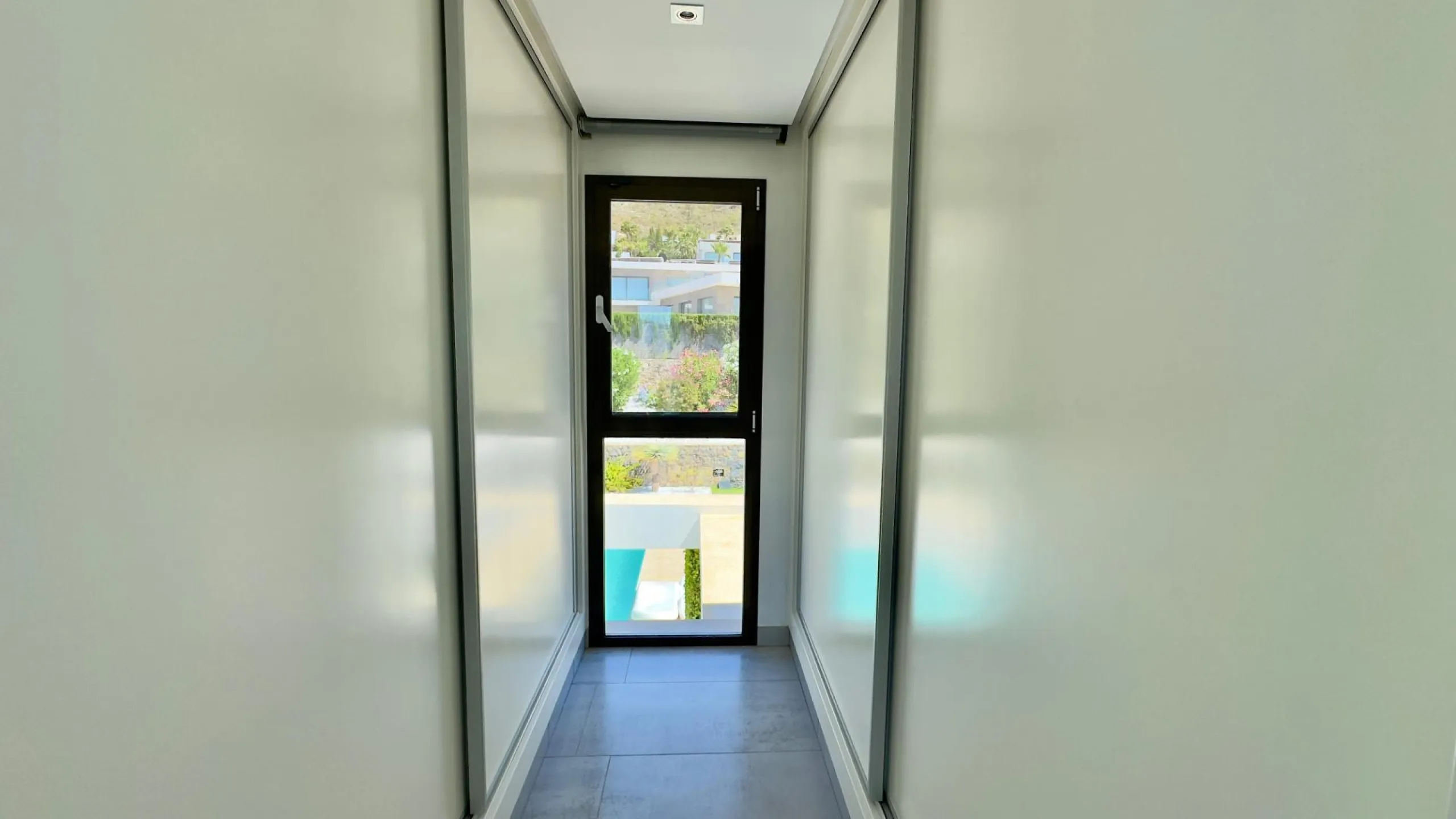 Luxury Villa in Les Cansalades, Jávea – Exquisite Coastal Retreat