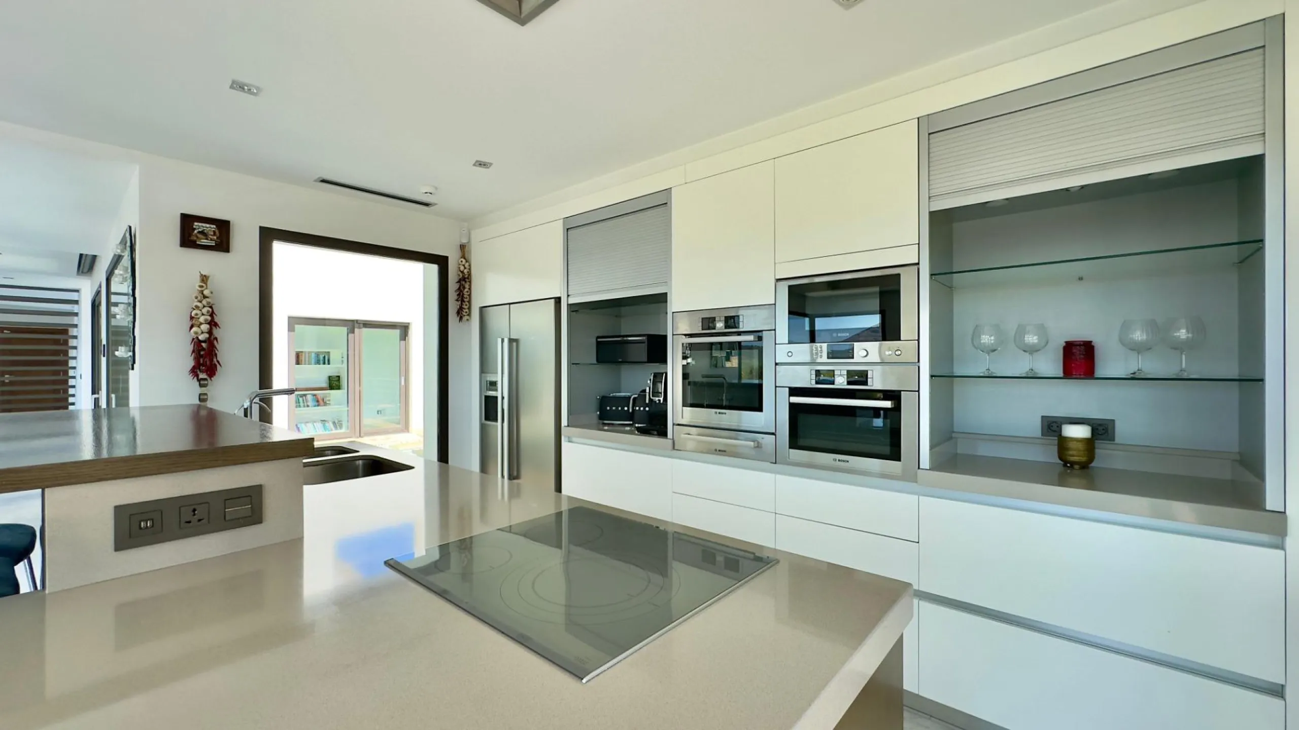 Luxury Villa in Les Cansalades, Jávea – Exquisite Coastal Retreat