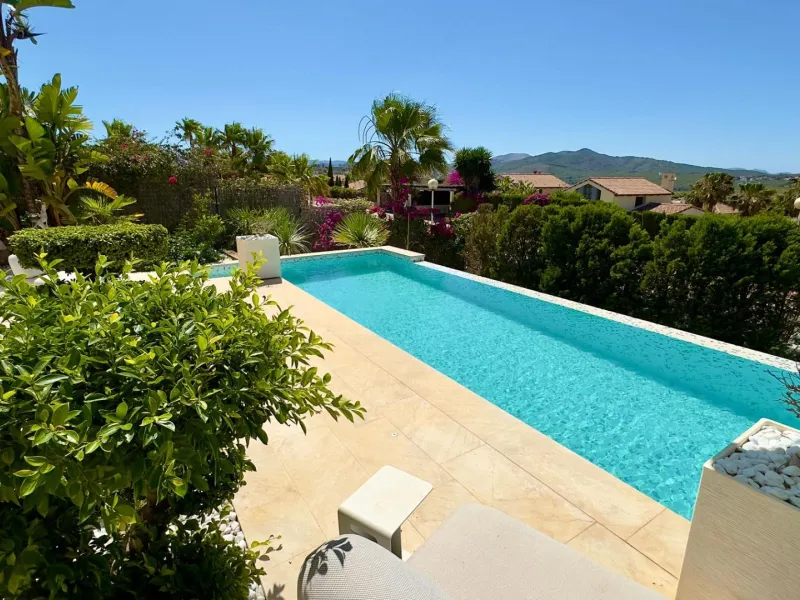 Luxury Villa in Les Cansalades, Jávea – Exquisite Coastal Retreat