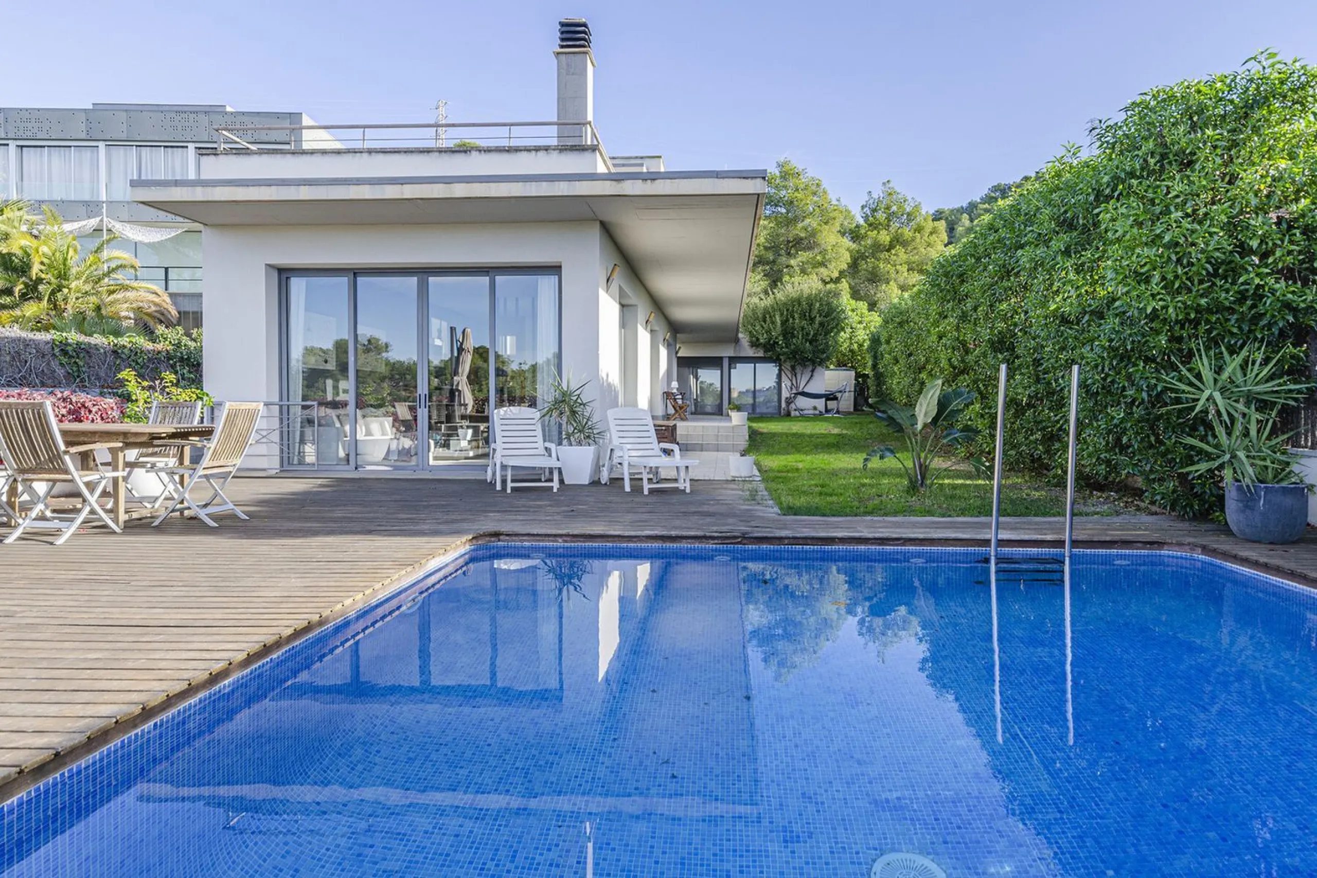 Spectacular Modern House with Pool and Sea Views in Levantina, Sitges