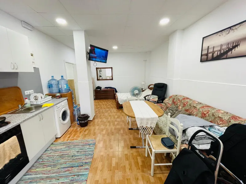 Commercial premises enabled for housing in Carolinas Altas.