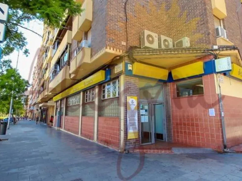Commercial premises enabled for housing in Carolinas Altas.
