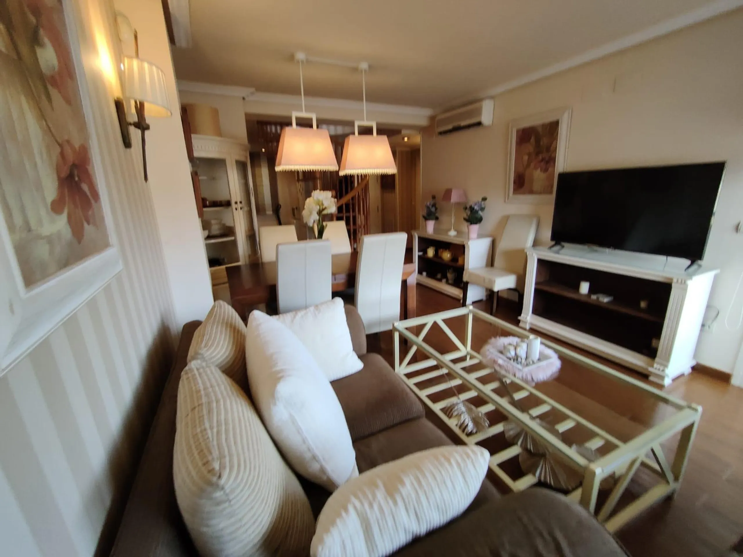 ESPECTACULAR APARTAMENTO DUPLEX EN LA CALA DE VILLAJOYOSA A 300M DE LA PLAYA