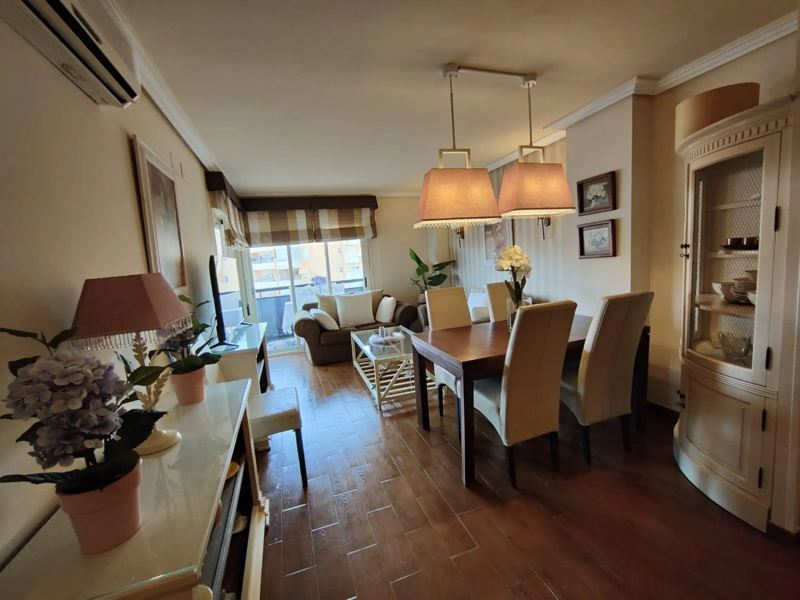 ESPECTACULAR APARTAMENTO DUPLEX EN LA CALA DE VILLAJOYOSA A 300M DE LA PLAYA