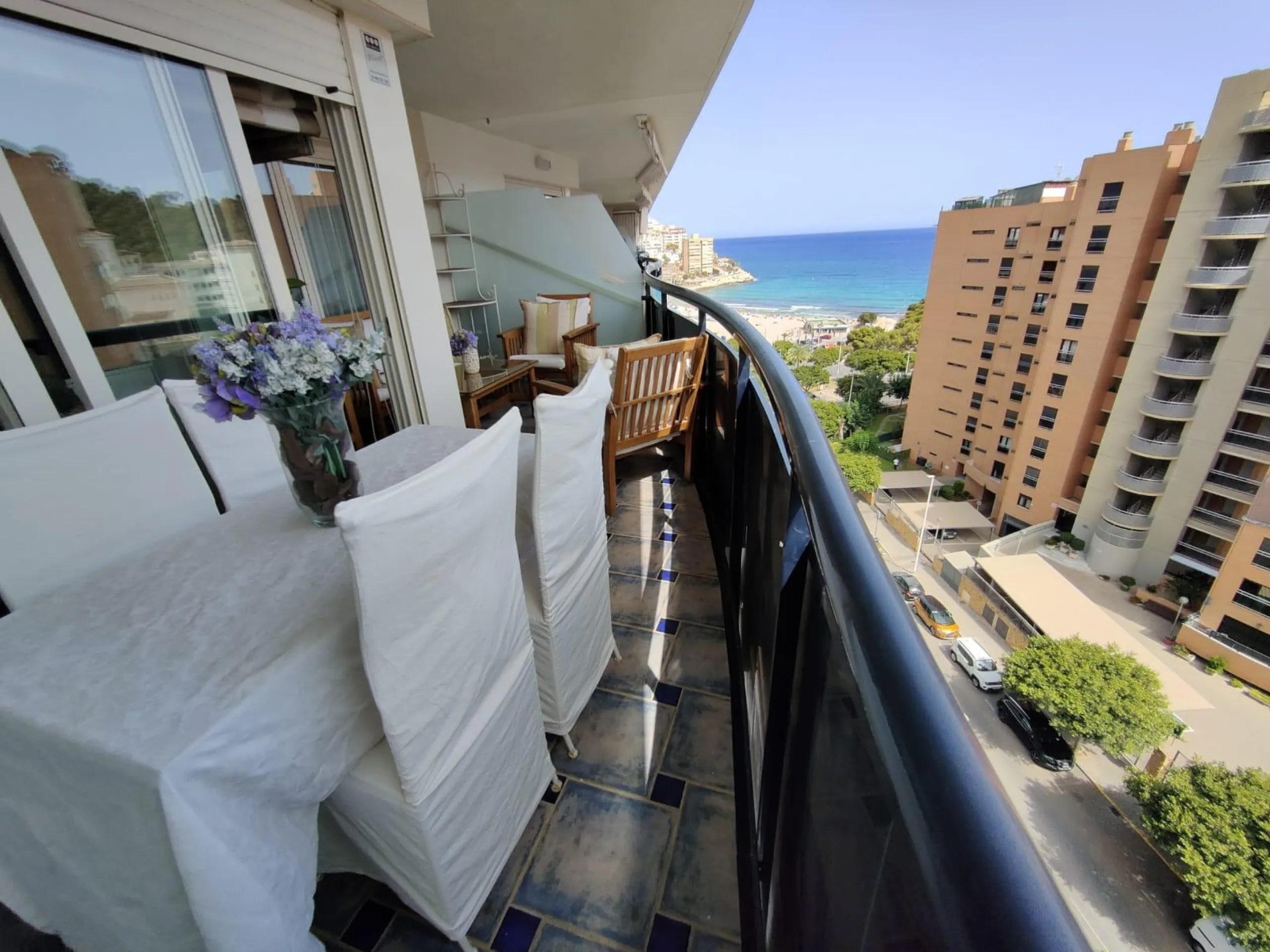 ESPECTACULAR APARTAMENTO DUPLEX EN LA CALA DE VILLAJOYOSA A 300M DE LA PLAYA