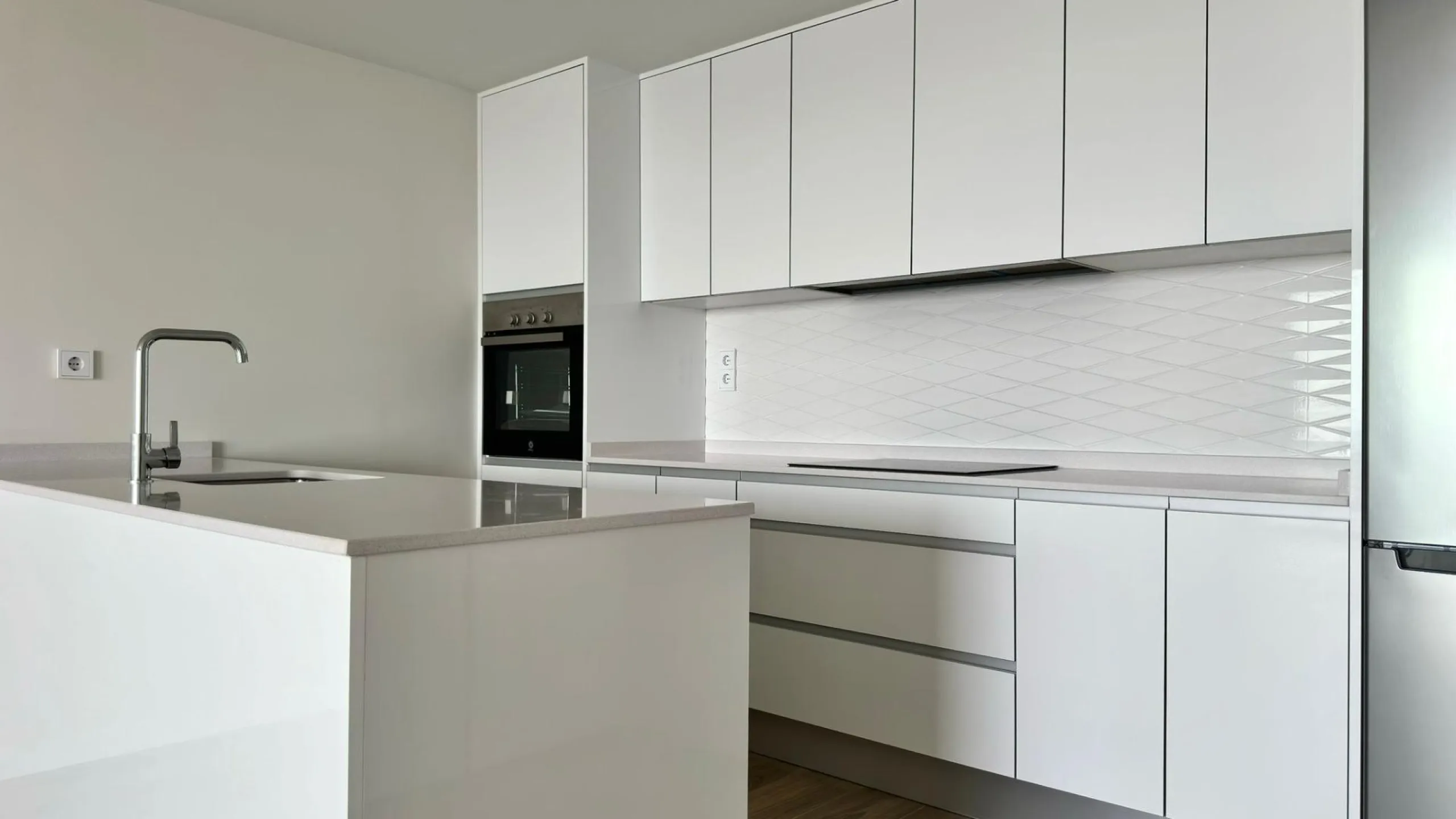 ЭКСКЛЮЗИВНЫЙ КОМПЛЕКС "SEA SCAPE" НОВЫЕ КВАРТИРЫ С ВИДОМ НА МОРЕ