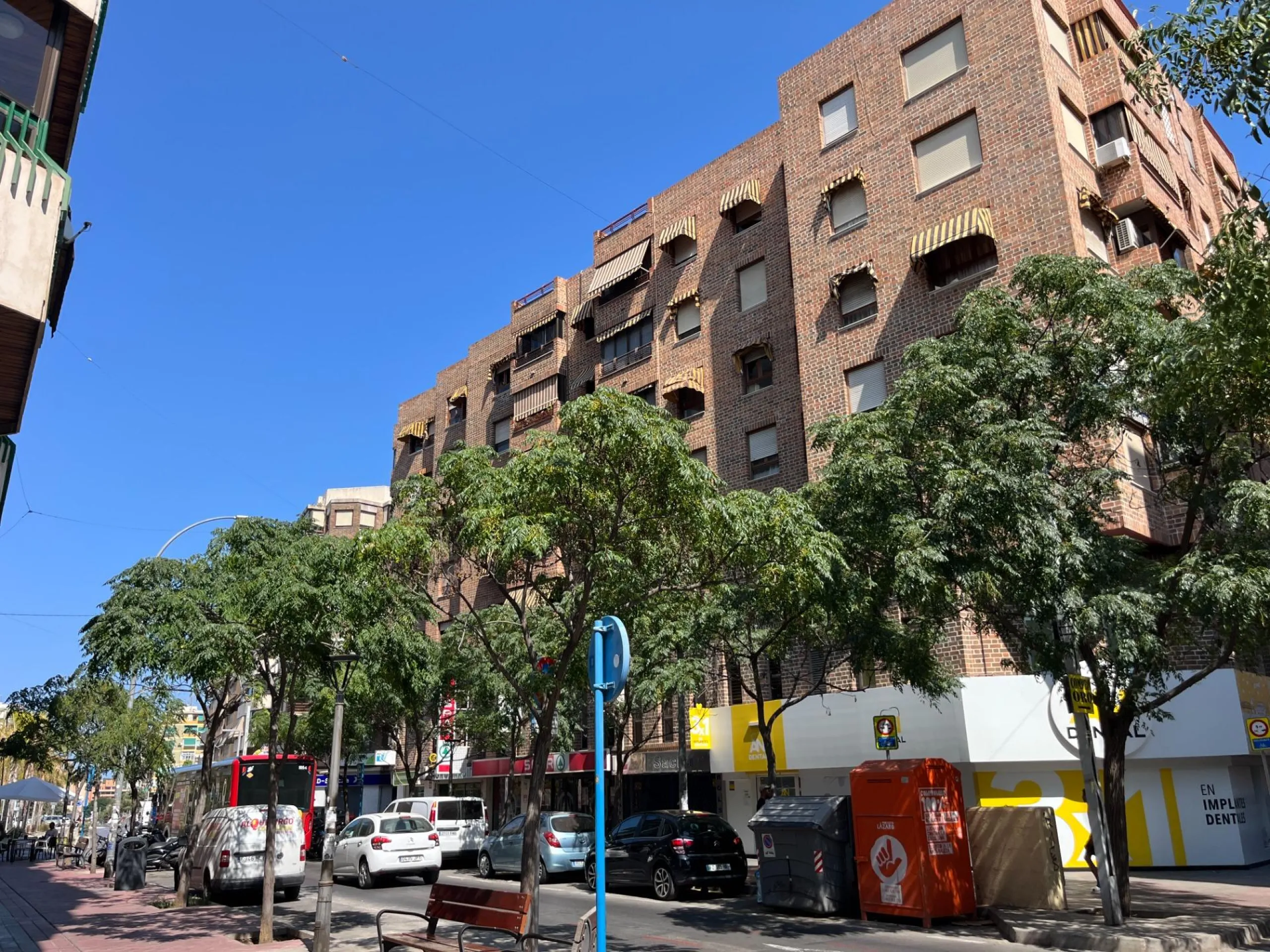Plaza de aparcamiento subterránea en zona Padre Esplá