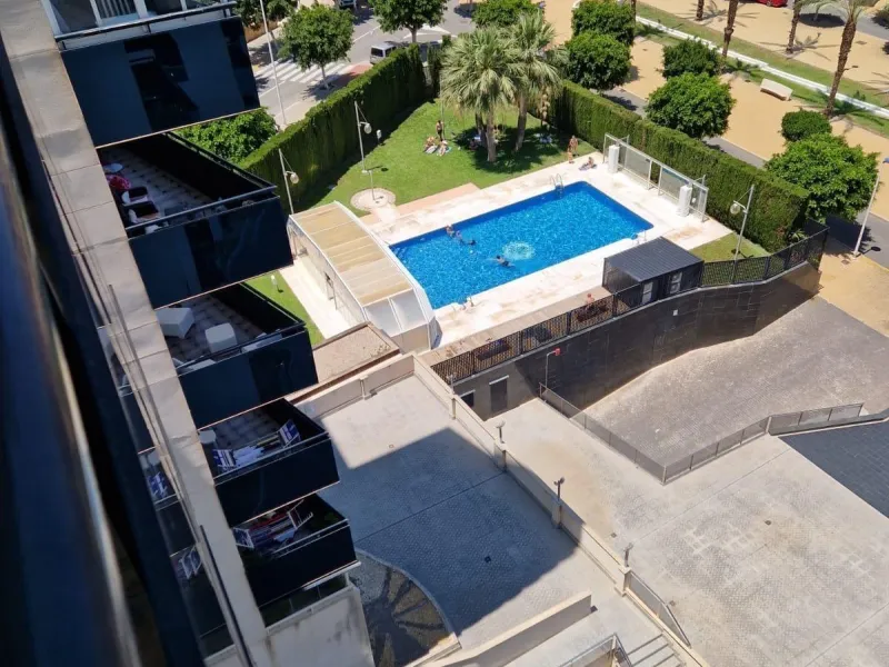 Apartamento en Primera Línea de Playa en La Cala de Villajoyosa