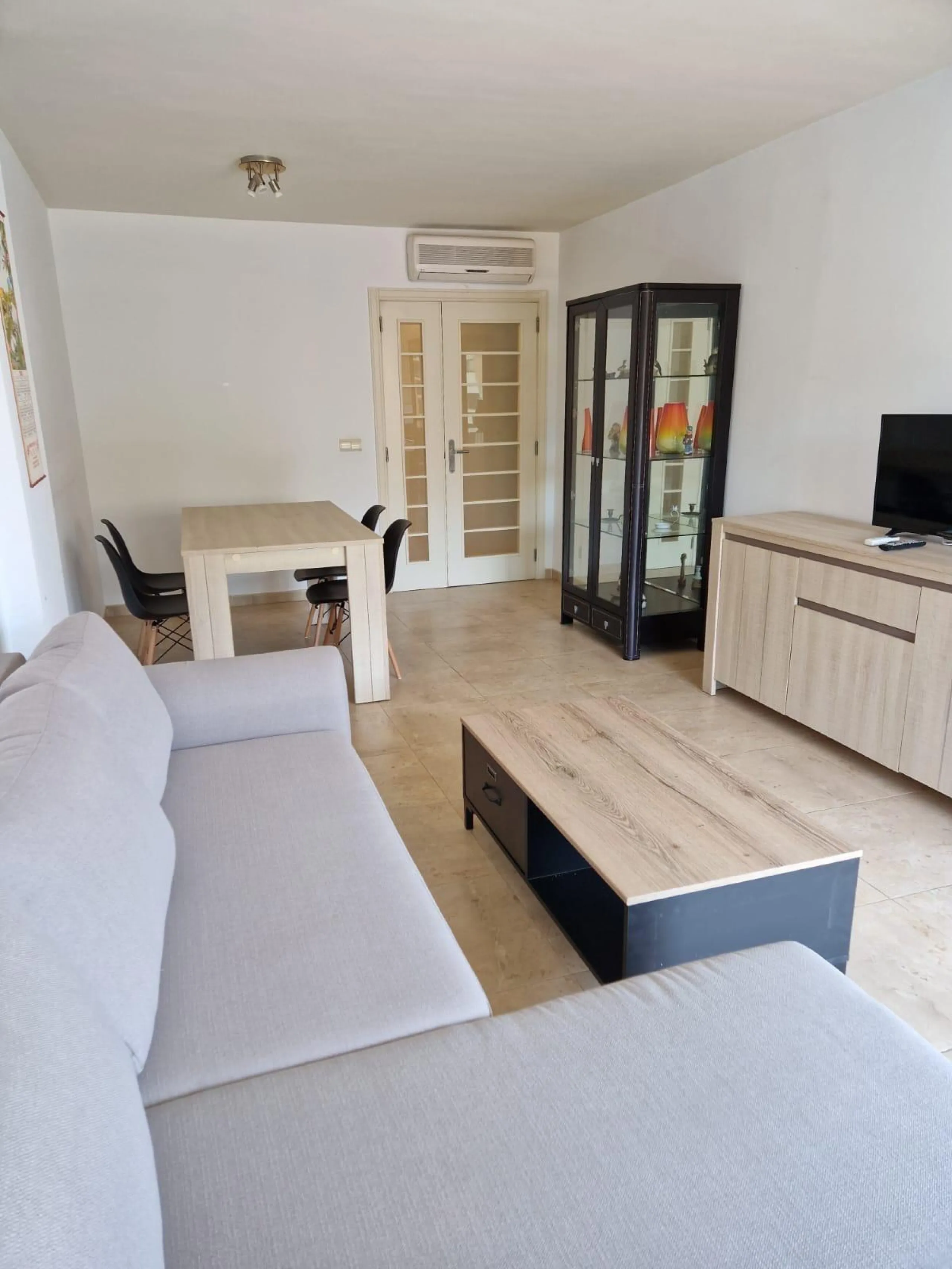 Apartamento en Primera Línea de Playa en La Cala de Villajoyosa