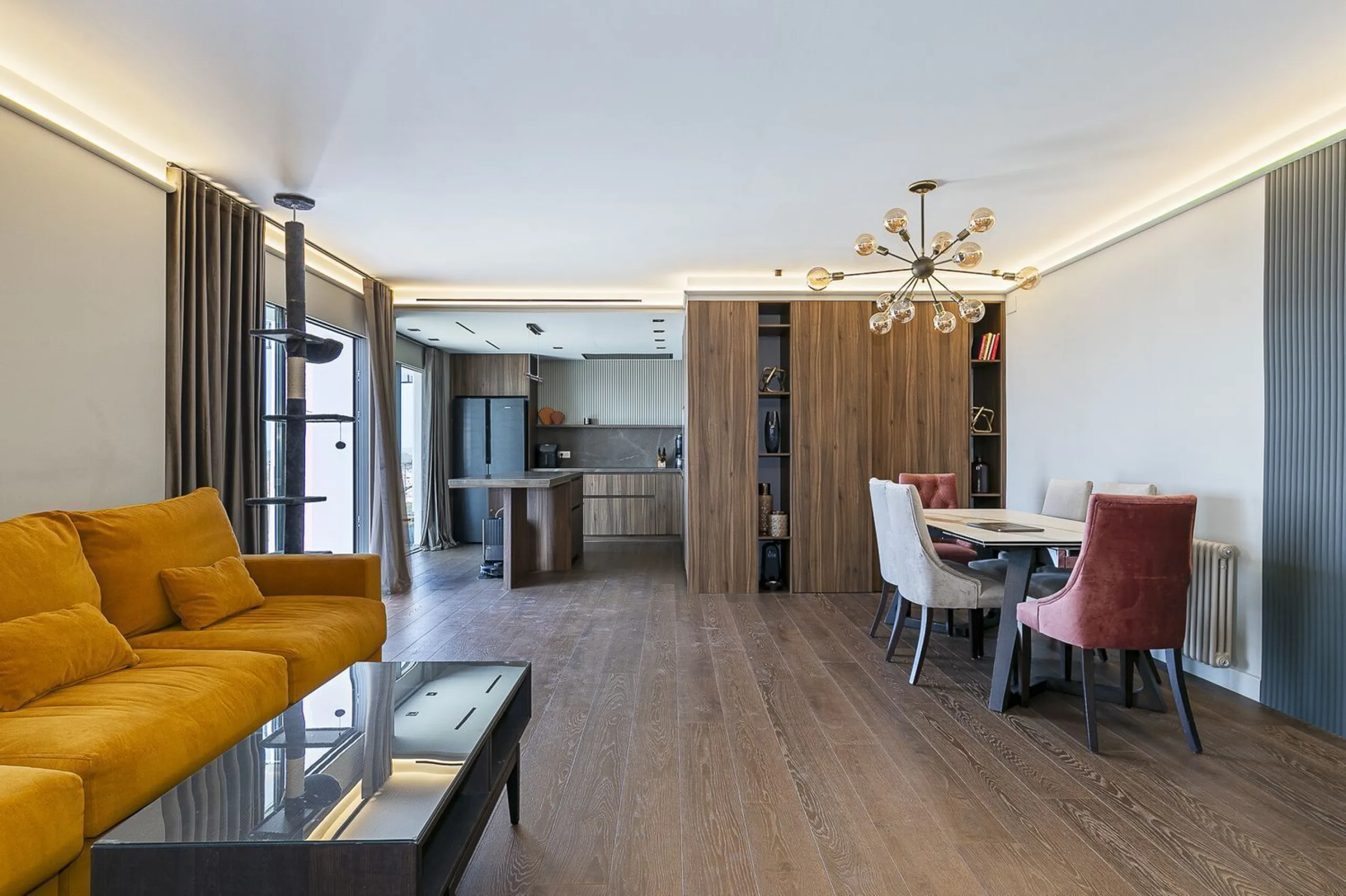 South-Facing Villa with Panoramic Sea Views in Levantina, Sitges