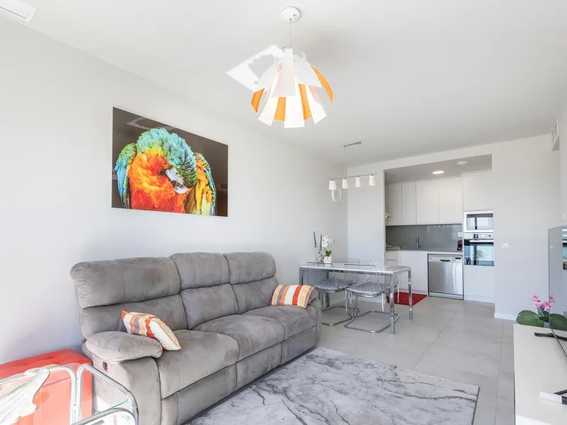APARTAMENTO CON VISTAS AL MAR EN MIL PALMERAS. 2 DORM. 2 BAÑOS. GARAJE+TRASTERO. TERRAZA 20 M2.