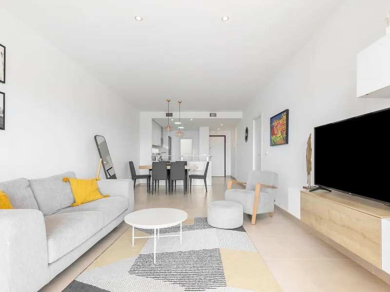 ESPECTACULAR APARTAMENTO CON LICENCIA TURISTICA. 3 DORM. 2 BAÑOS. GARAJE. PISCINA.