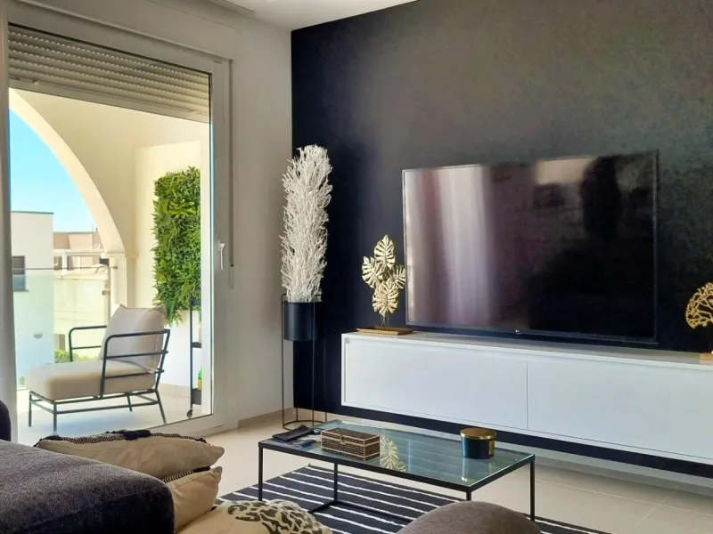 BUNGALOW PLANTA ALTA EN QUESADA. 2 DORM. 2 BAÑOS. CON SOLARIUM 73 M2.