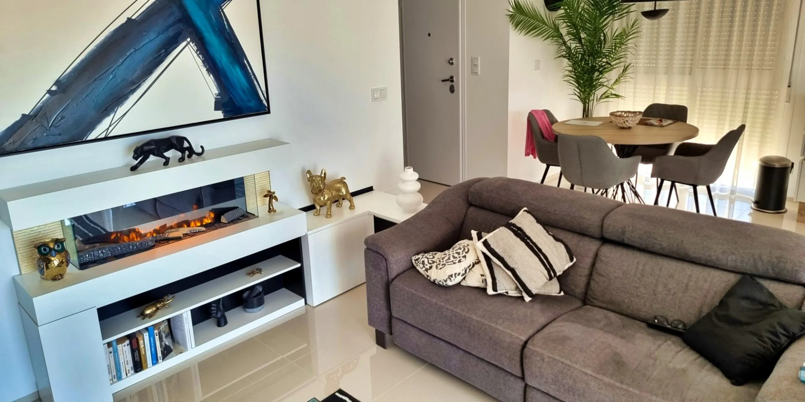 BUNGALOW PLANTA ALTA EN QUESADA. 2 DORM. 2 BAÑOS. CON SOLARIUM 73 M2.