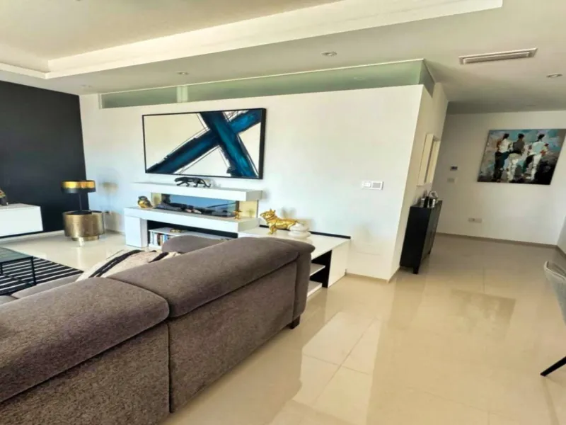 BUNGALOW PLANTA ALTA EN QUESADA. 2 DORM. 2 BAÑOS. CON SOLARIUM 73 M2.
