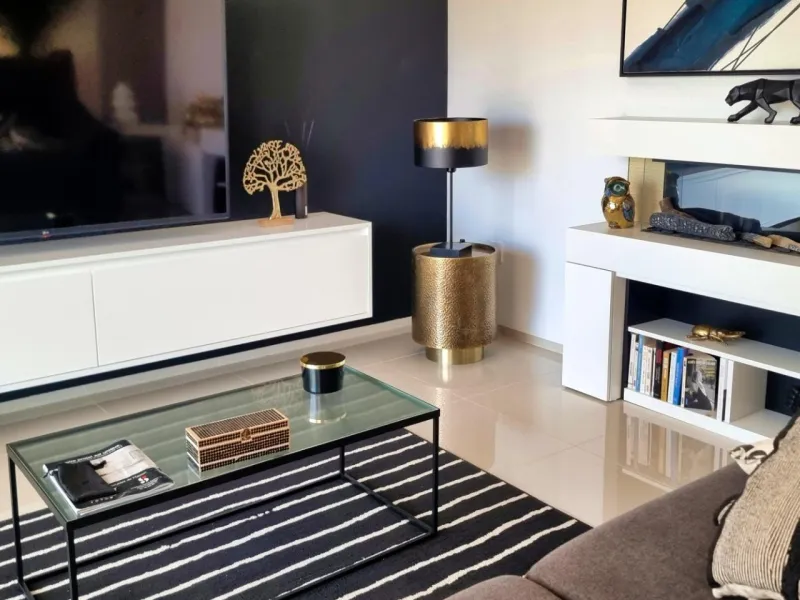 BUNGALOW PLANTA ALTA EN QUESADA. 2 DORM. 2 BAÑOS. CON SOLARIUM 73 M2.