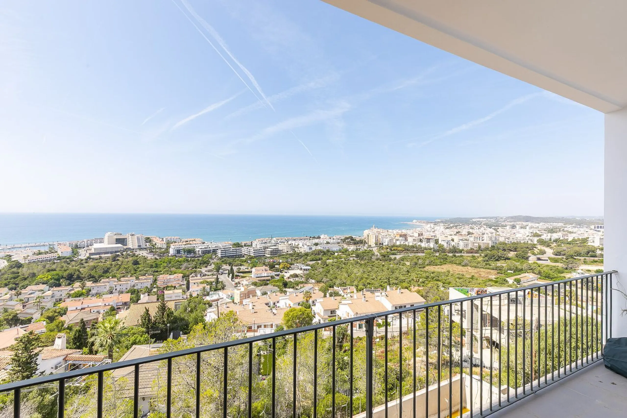 South-Facing Villa with Panoramic Sea Views in Levantina, Sitges