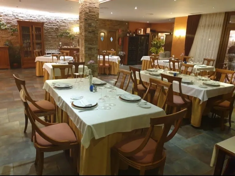 RESTAURANTE EN CABO ROIG. CON 871 M2.