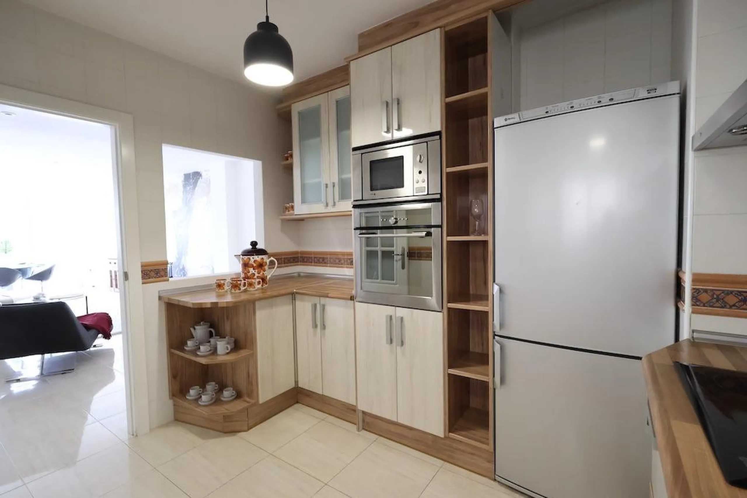 REFORMADO APARTAMENTO FRENTE DEL PUERTO. 3 DORM. 2 BAÑO. 110M2.