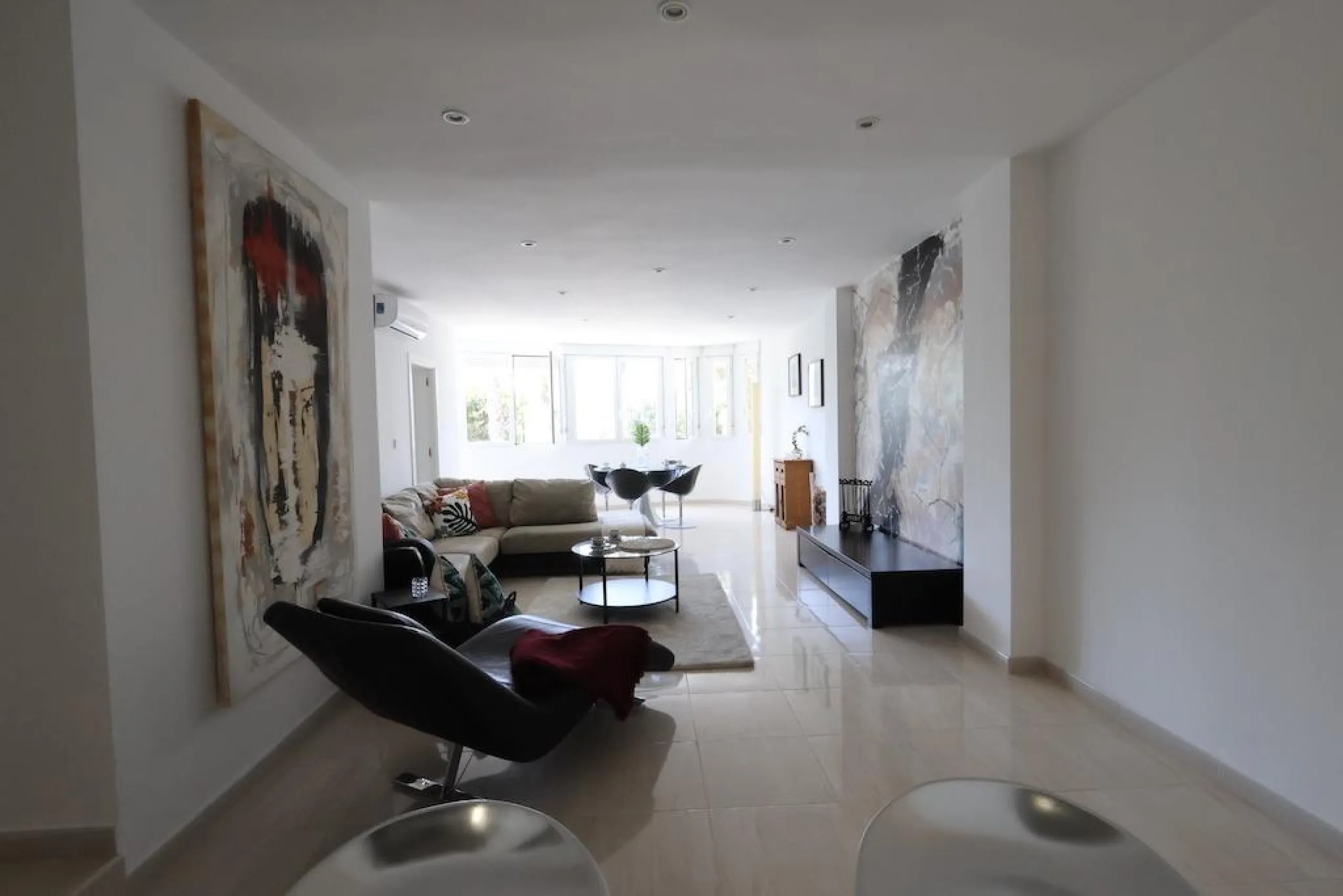 REFORMADO APARTAMENTO FRENTE DEL PUERTO. 3 DORM. 2 BAÑO. 110M2.