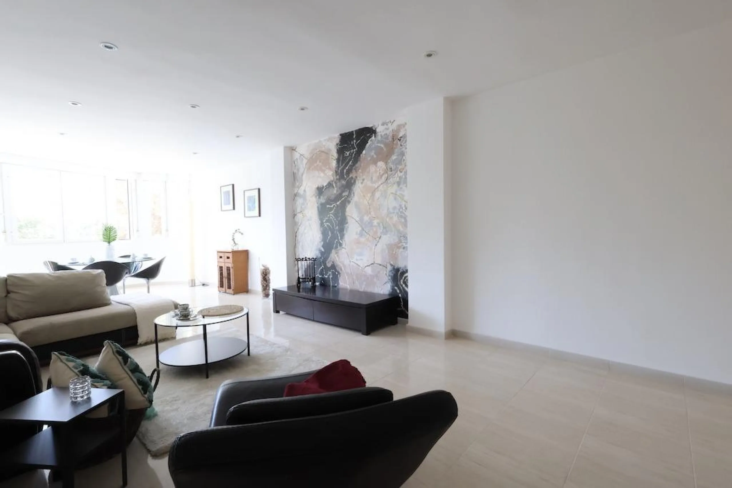 REFORMADO APARTAMENTO FRENTE DEL PUERTO. 3 DORM. 2 BAÑO. 110M2.