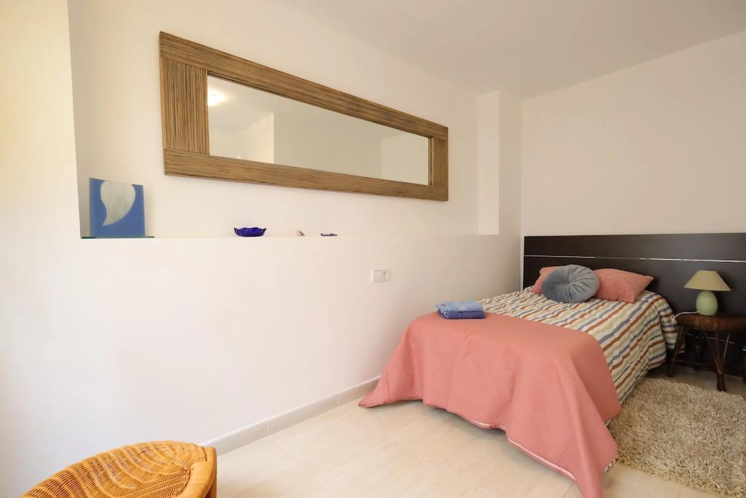 REFORMADO APARTAMENTO FRENTE DEL PUERTO. 3 DORM. 2 BAÑO. 110M2.