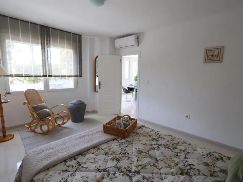 REFORMADO APARTAMENTO FRENTE DEL PUERTO. 3 DORM. 2 BAÑO. 110M2.