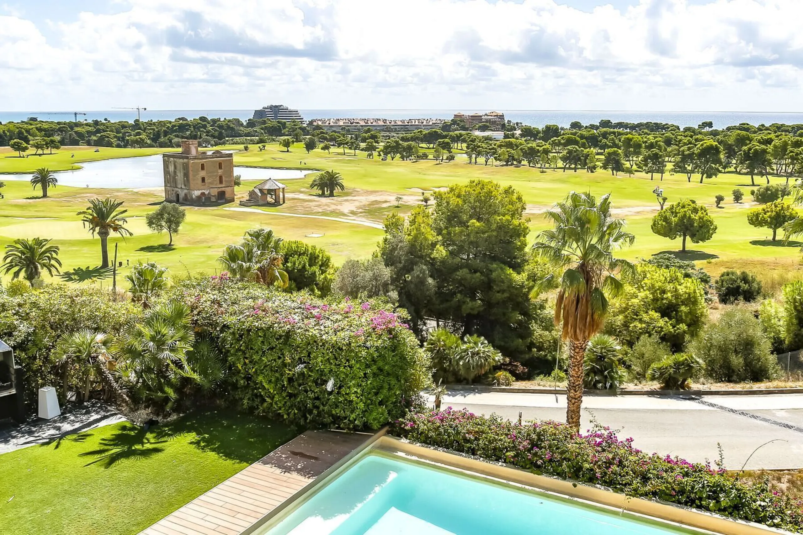 Villa with Panoramic Sea and Golf Views in Sitges, Can Girona