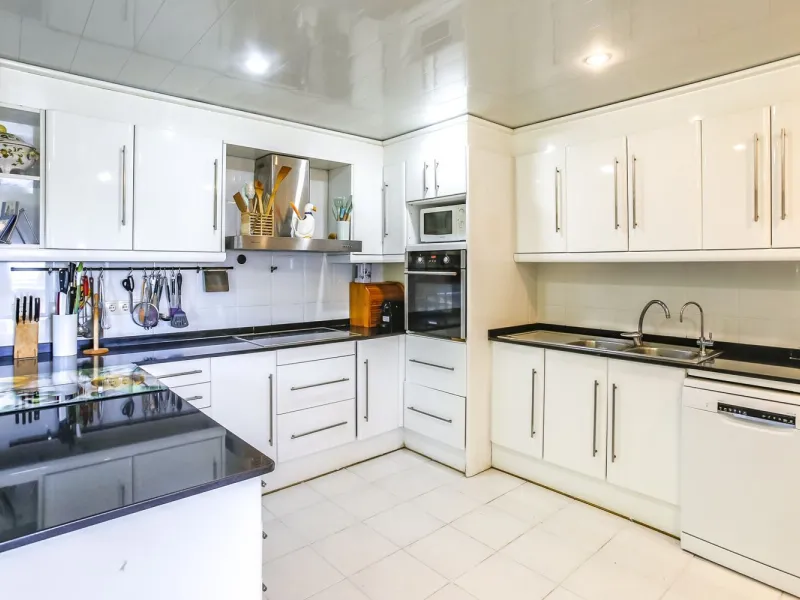 Villa with Panoramic Sea and Golf Views in Sitges, Can Girona