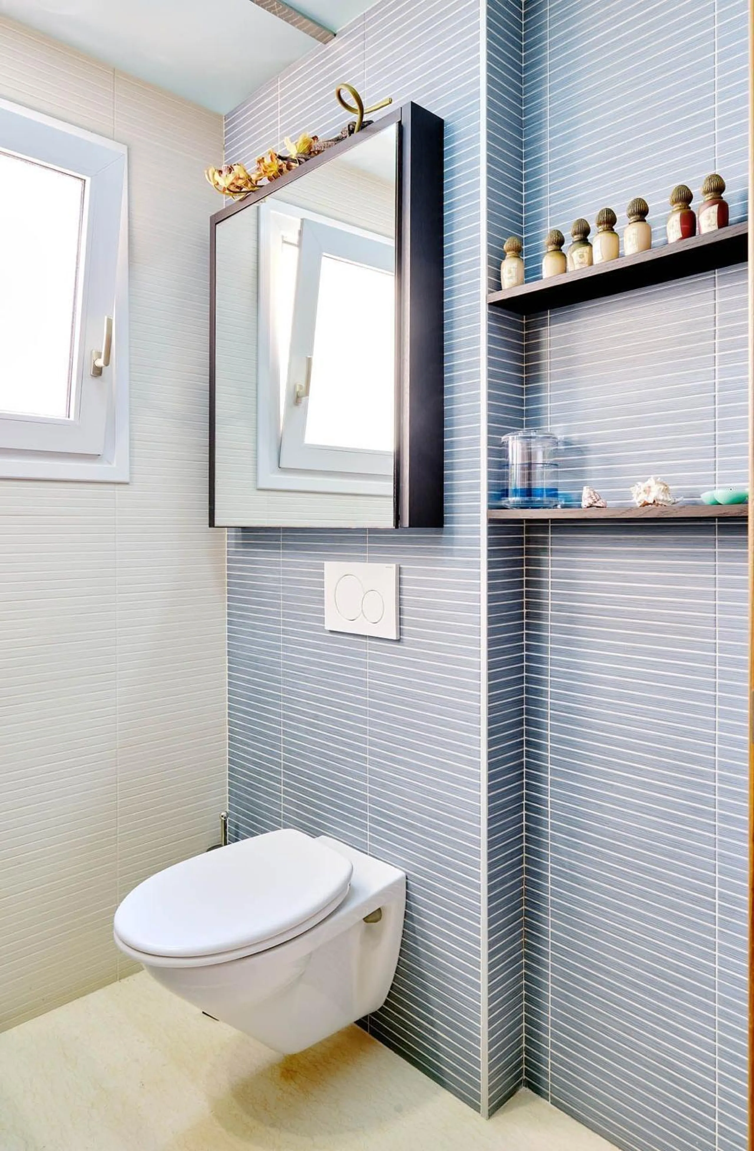 ÁTICO DE LUJO EN LA PLAZA DEL TEATRO. 228 M2. 3 DORM. 3 BAÑOS. SOLARIUM 80 M2. PLAYA A 600 METROS.