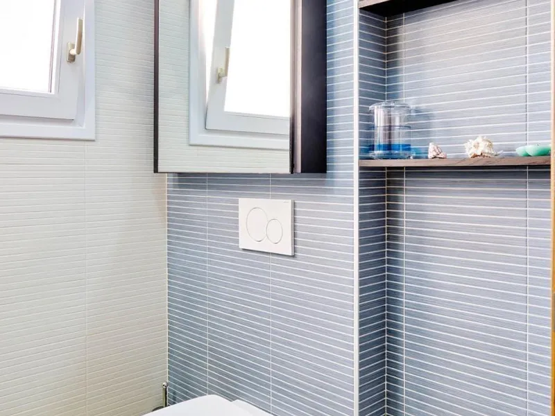 ÁTICO DE LUJO EN LA PLAZA DEL TEATRO. 228 M2. 3 DORM. 3 BAÑOS. SOLARIUM 80 M2. PLAYA A 600 METROS.