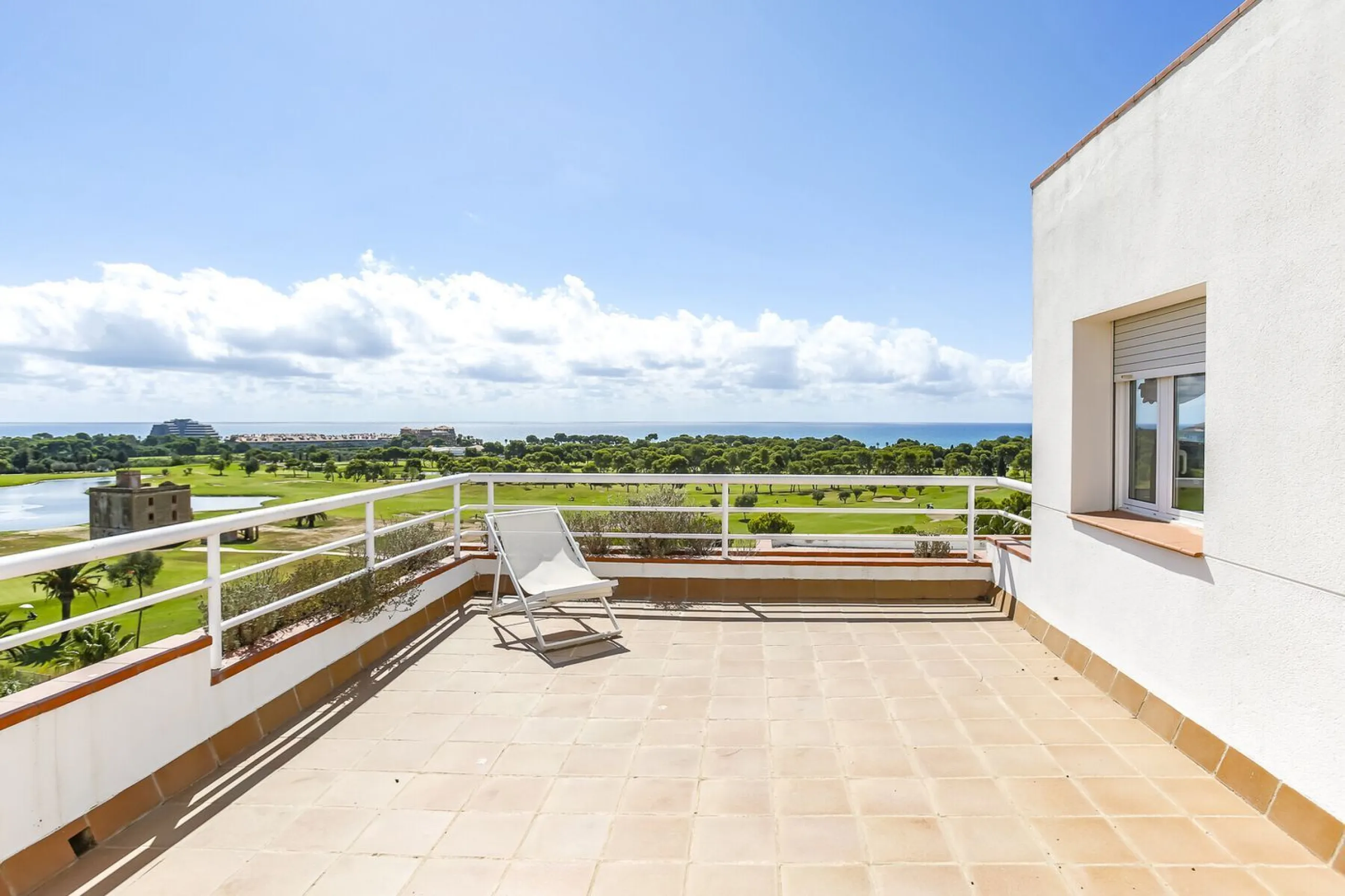 Villa with Panoramic Sea and Golf Views in Sitges, Can Girona