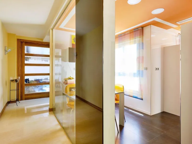 ÁTICO DE LUJO EN LA PLAZA DEL TEATRO. 228 M2. 3 DORM. 3 BAÑOS. SOLARIUM 80 M2. PLAYA A 600 METROS.