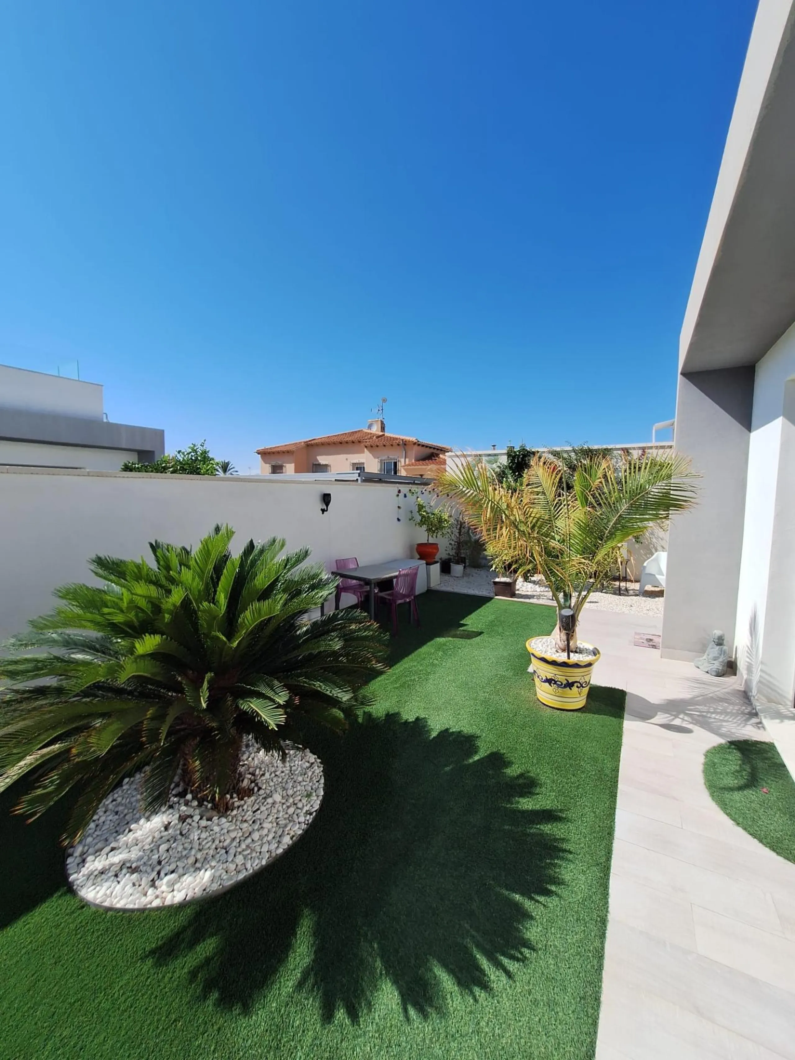 Beautiful luxury villa in La Siesta