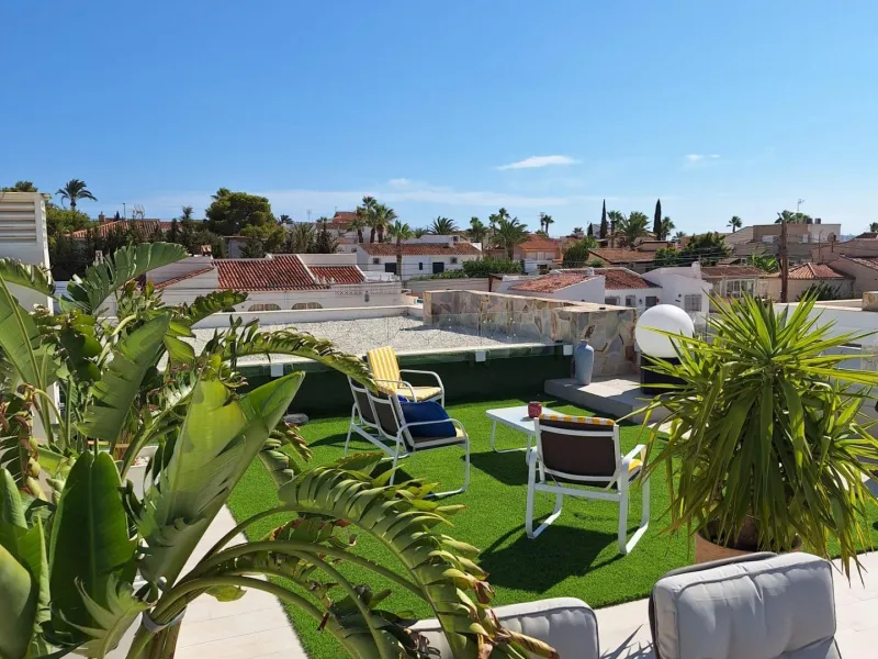 Beautiful luxury villa in La Siesta