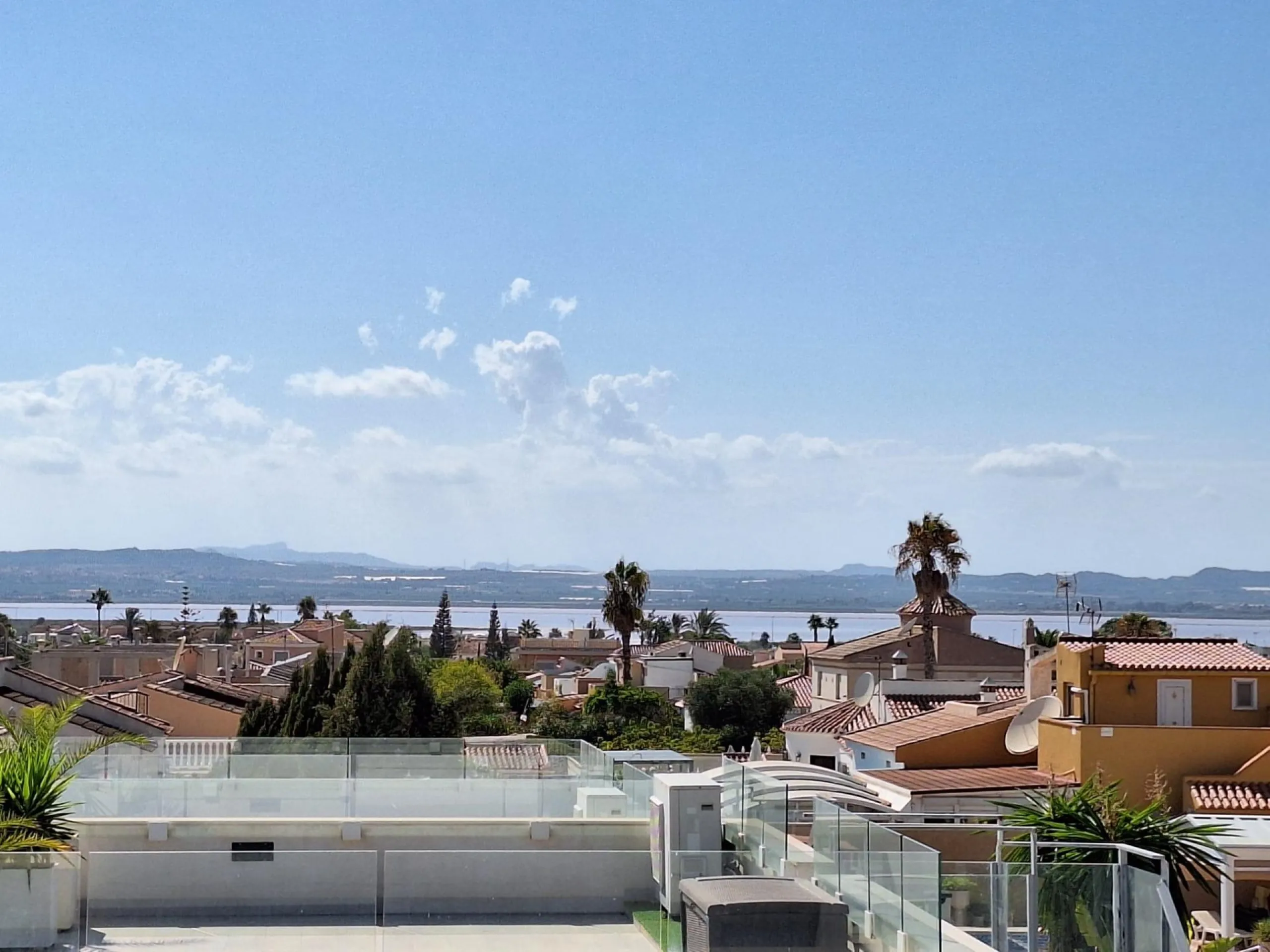 Beautiful luxury villa in La Siesta