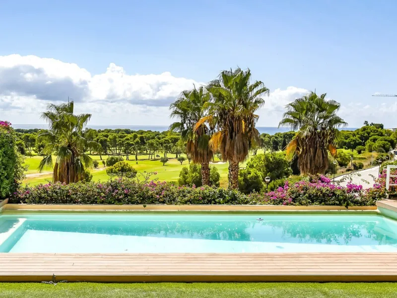 Villa with Panoramic Sea and Golf Views in Sitges, Can Girona