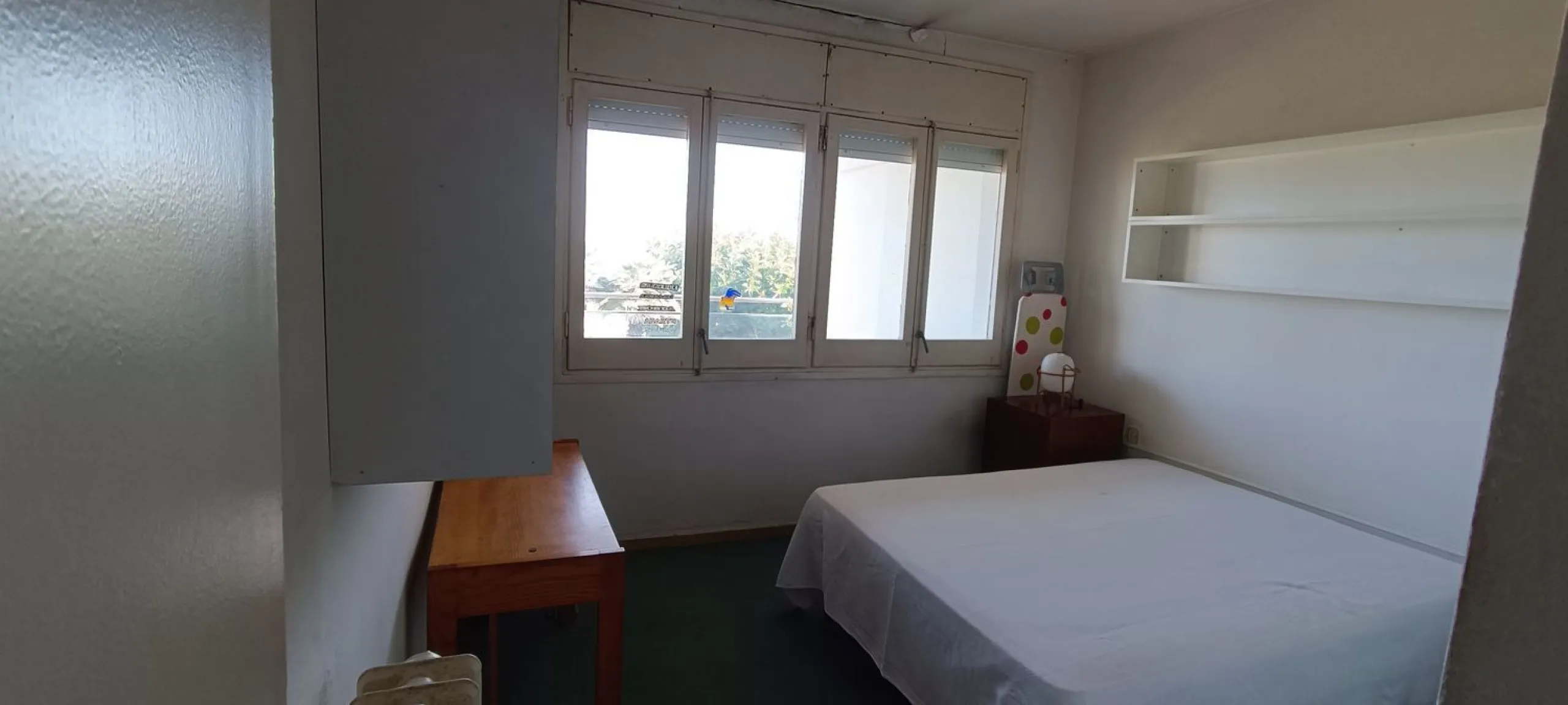 Seafront Apartment with Terrace and Parking in Vilassar de Mar, Barcelona