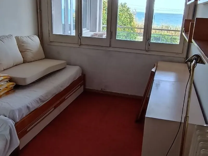 Seafront Apartment with Terrace and Parking in Vilassar de Mar, Barcelona