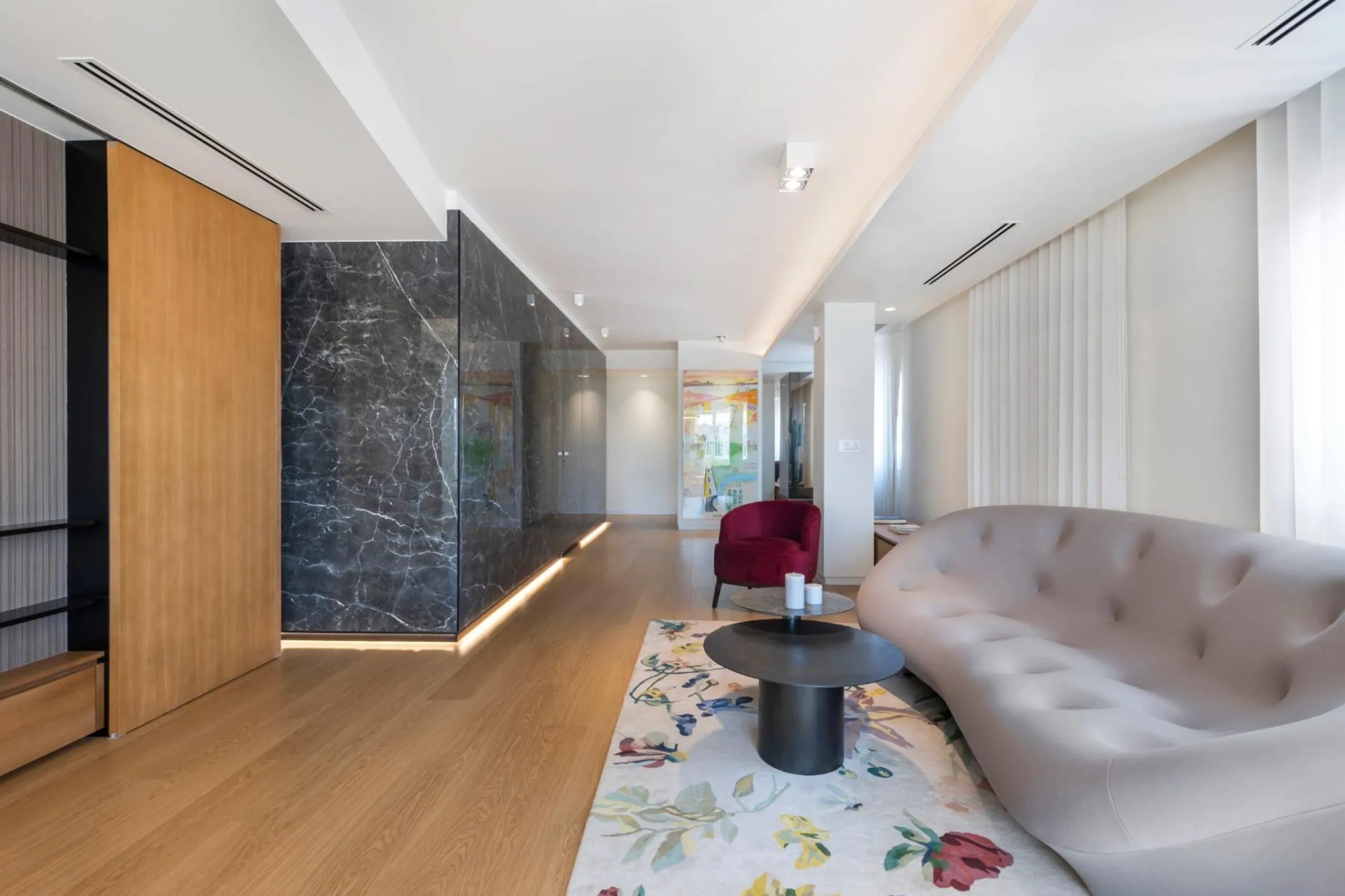 REFORMANDO APARTAMENTO EN EL CENTRO DE TORREVIEJA. 134 M2. 2 DORM. 2 BAÑOS.