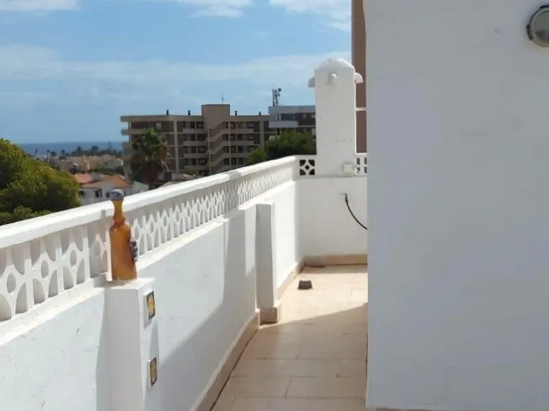 Espectacular Ático en La Zenia, Orihuela Costa - Vistas al Mar y a Pasos de la Playa