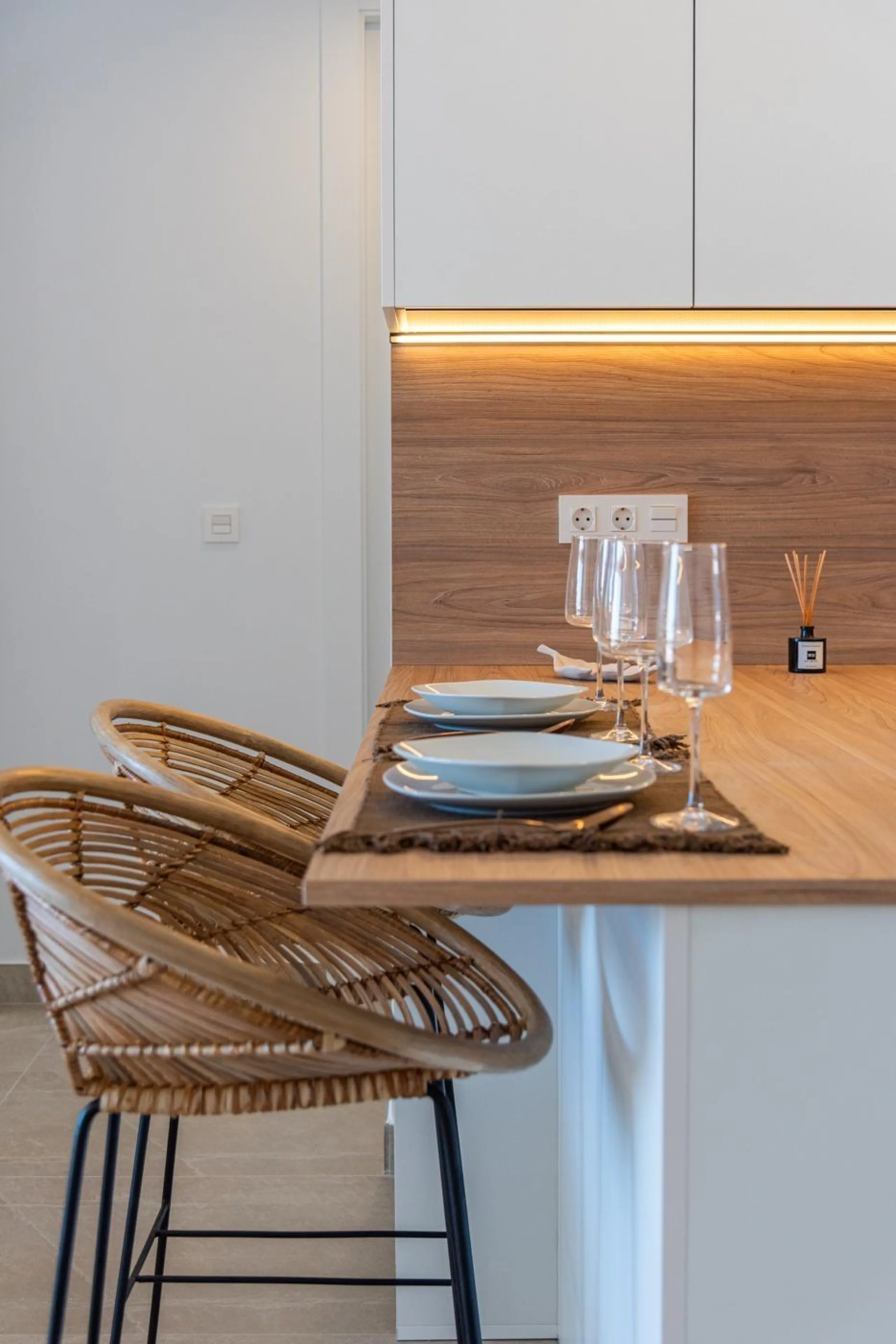 OBRA NUEVA. RESIDENCIAL PRIVADA EN BENIJOFAR. 2 DORM. 2 BAÑOS. TERRAZA 16 M2. PISCINA.