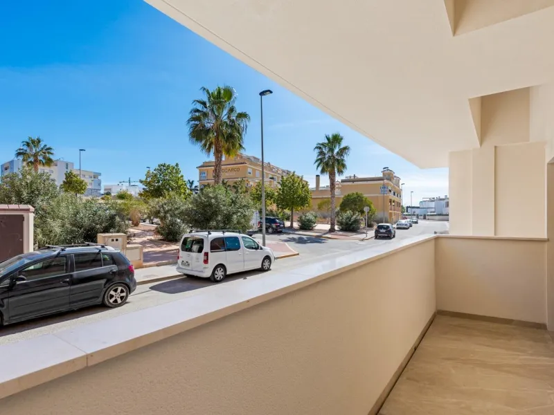 OBRA NUEVA. RESIDENCIAL PRIVADA EN BENIJOFAR. 2 DORM. 2 BAÑOS. TERRAZA 16 M2. PISCINA.