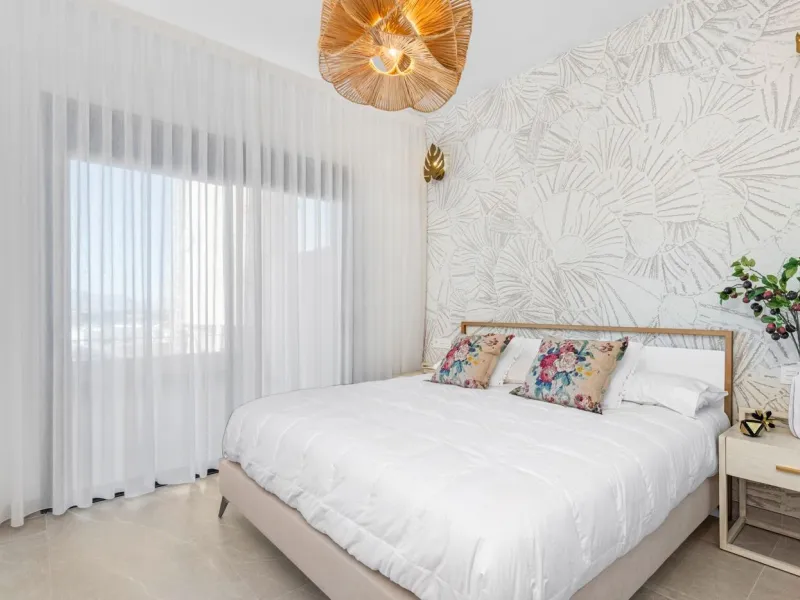 OBRA NUEVA. RESIDENCIAL PRIVADA EN BENIJOFAR. 2 DORM. 2 BAÑOS. TERRAZA 16 M2. PISCINA.