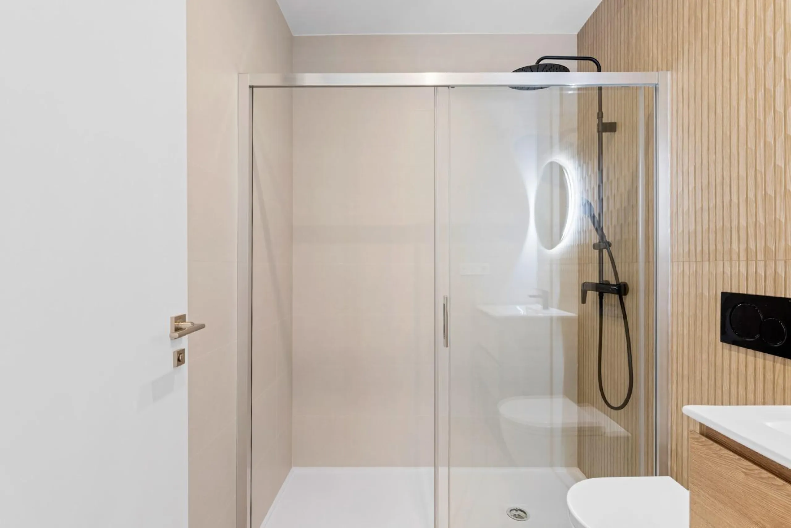OBRA NUEVA. RESIDENCIAL PRIVADA EN BENIJOFAR. 2 DORM. 2 BAÑOS. TERRAZA 16 M2. PISCINA.