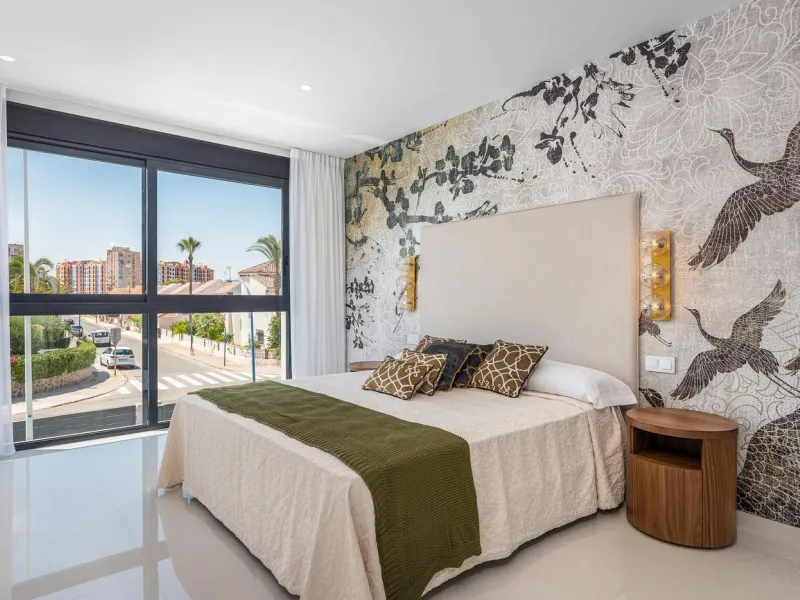 OBRA NUEVA EN LA MANGA. VILLA DE LUJO. 3 DORM. 3 BAÑOS. 440 PARCELA. PISCINA PROPIA.PLAYA A 350M